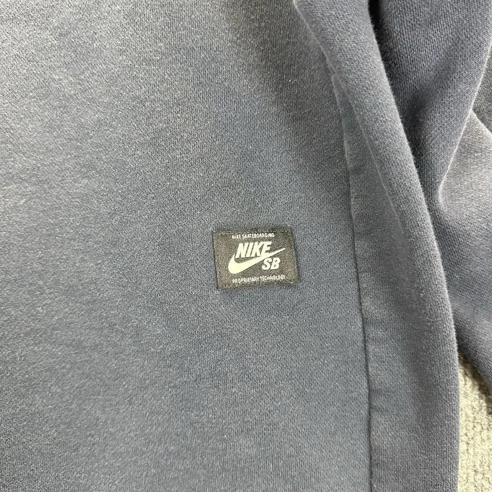 Nike SB Skateboarding Pullover Mens Large Blue Embroidered Crewneck Sweatshirt - Picture 9 of 11